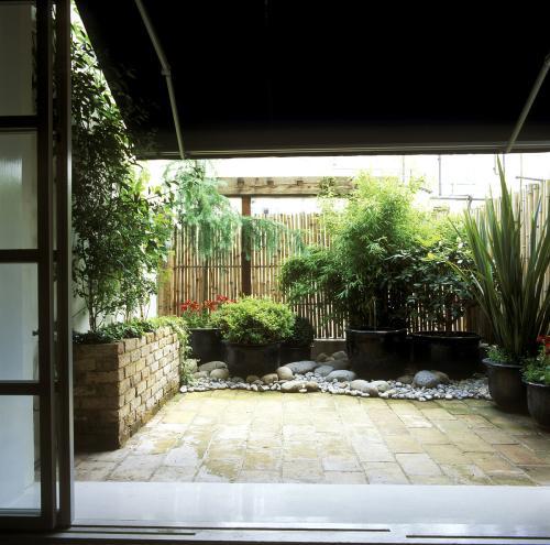 kb体育官网app下载17个庭院“花园设计”美图炎炎夏日就需要一个能纳凉的院子！(图7)